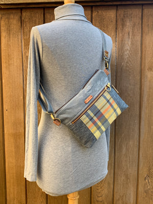 Grab and Go - Plaid