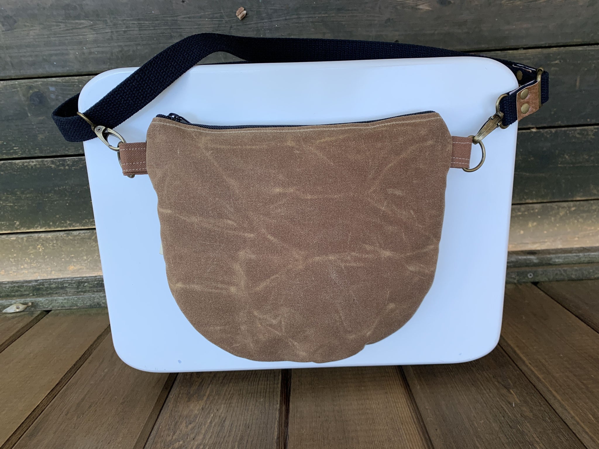 Go Light Sling - Plaid